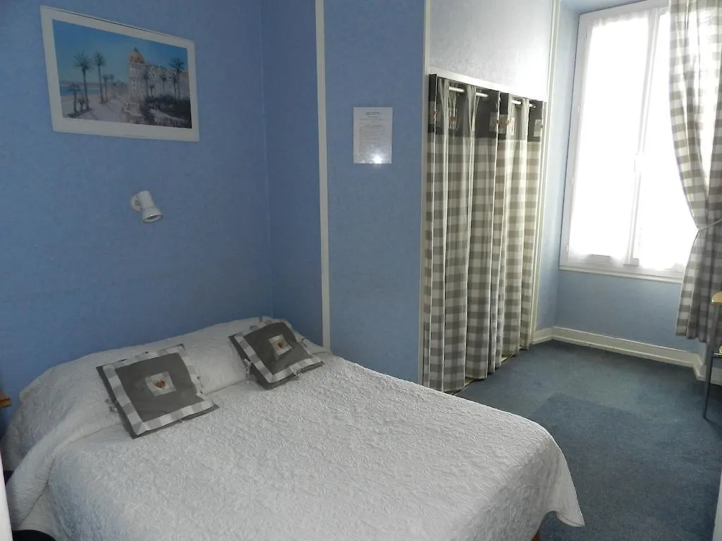 Hotel Du Mont Blanc Sallanches 2*,  Francia